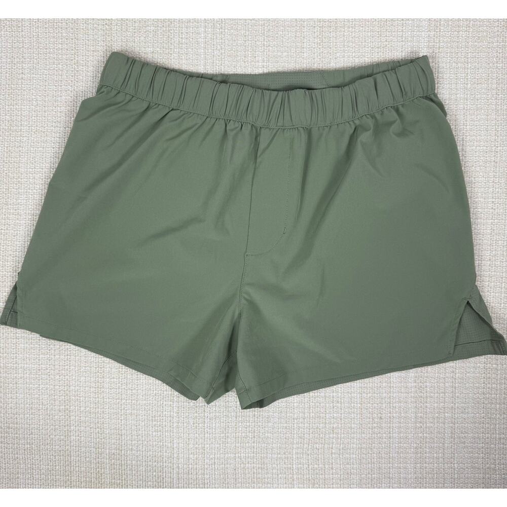 H&M MOVE Women's Activewear Shorts Green Size‎ Small